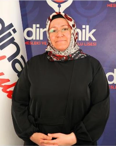 Fatma Zehra Soruklu, Coğrafya Öğretmeni