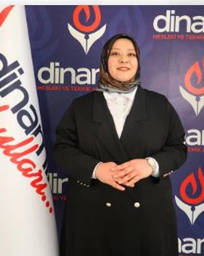 Kader Aslan, Matematik Öğretmeni