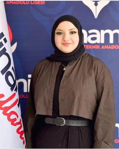 Rümeysa Güney, İngilizce Öğretmeni